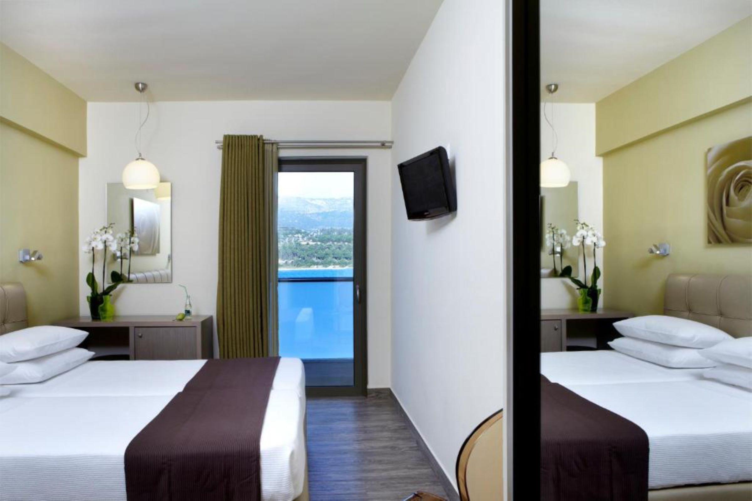 Mouikis Hotel Kefalonia أرغوستولي المظهر الخارجي الصورة