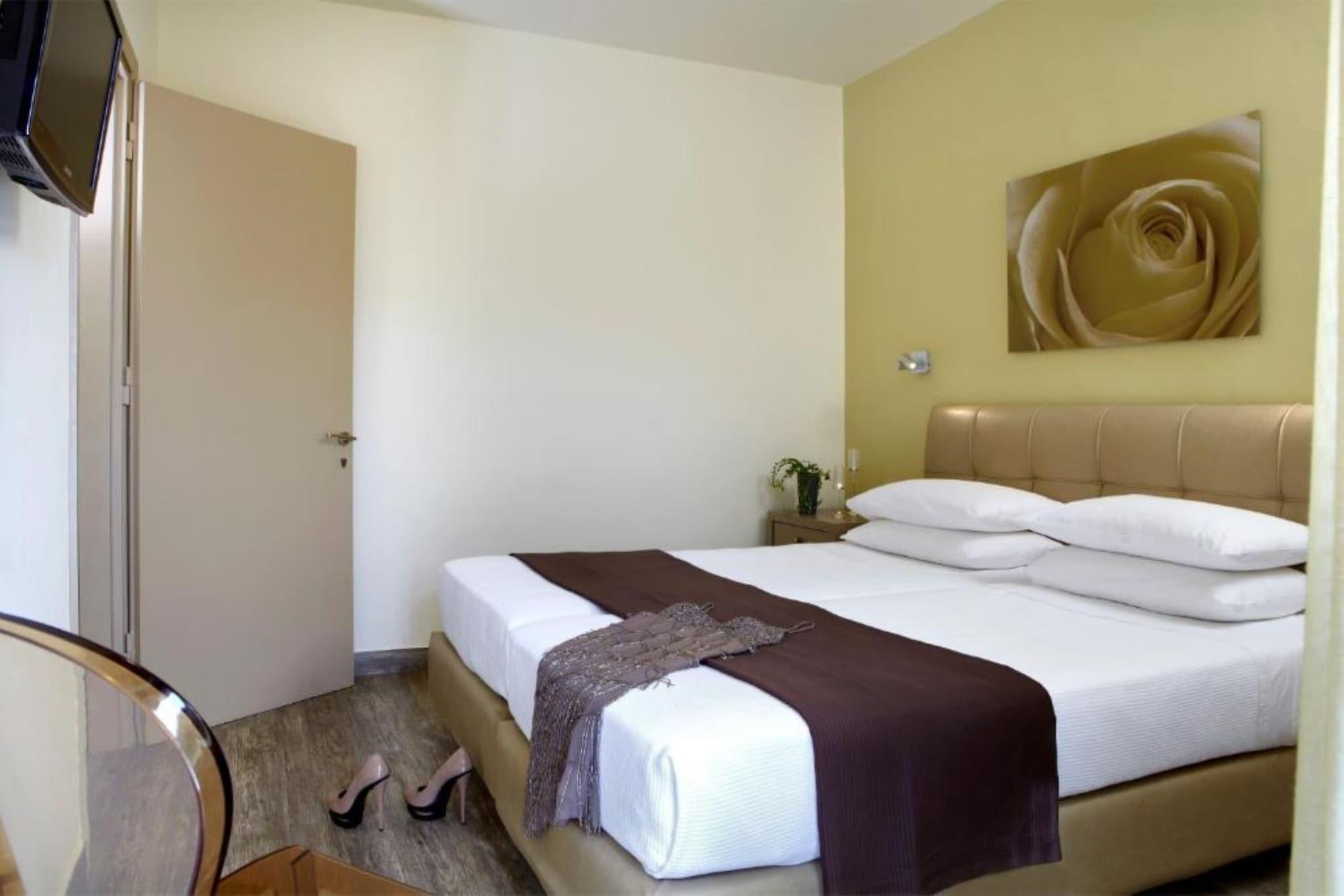 Mouikis Hotel Kefalonia أرغوستولي المظهر الخارجي الصورة